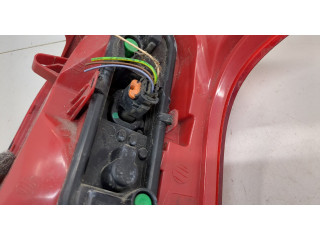 Задний фонарь          