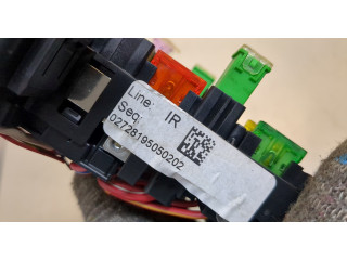 Блок предохранителей  Volkswagen Golf 7 2012-2020      5Q0937615C   