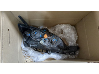 Фара передняя  Mazda 3 (BK) 2003-2009 левая 