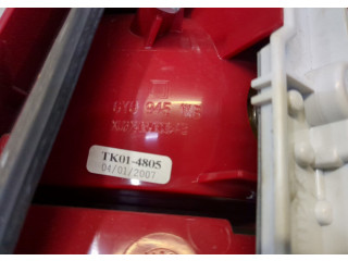 Задний фонарь     6Y6945111C   Skoda Fabia 2004-2007 