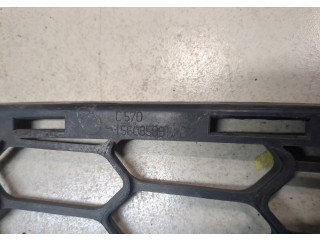 Решетка радиатора Alfa Romeo Giulietta 2010-2016