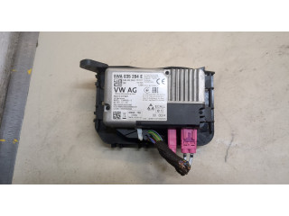 Блок комфорта  Volkswagen Tiguan 2020-      5WA035284E  