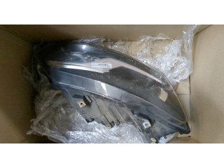 Фара передняя  Volkswagen Polo 2009-2014 правая 