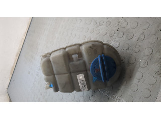 Бачок расширительный  Audi A7 2010-2018 4G0121403AG, 3B0121321   