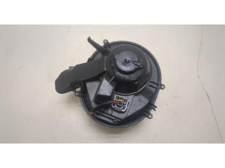 Моторчик печки Volvo V70 2001-2008