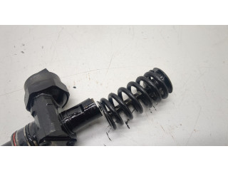 Форсунка топливная Skoda Fabia 1999-2007 038130073AJ, 038130079CX