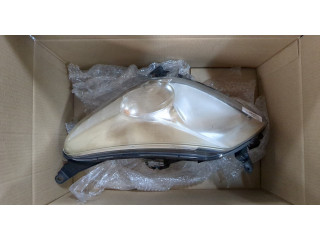 Фара передняя  Toyota Urban Cruiser левая 