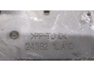 Блок предохранителей  Infiniti QX56 2010-2013         