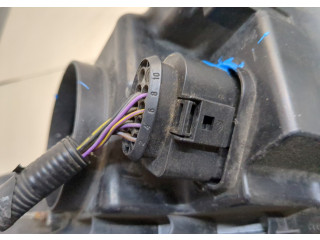 Фара передняя  Ford Fiesta 2008-2013 правая 