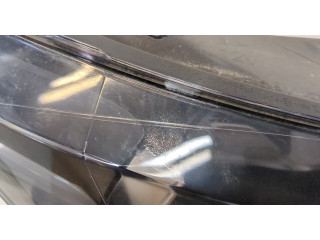 Фара передняя  Audi A1 (8X) 2010-2014 правая 