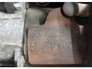 Форсунка топливная  Mercedes C W204 2006-2015         