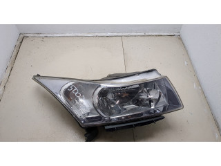 Фара передняя  Chevrolet Cruze 2009-2015 правая 