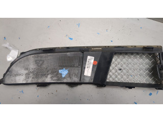 Решетка радиатора  Subaru Tribeca (B9) 2004-2014          91121XA21A