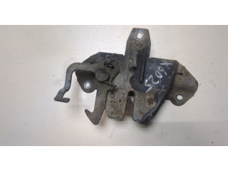 Замок капота Mitsubishi Montero Sport / Pajero Sport 1996-2008