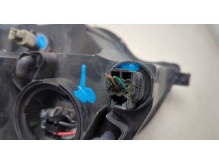 Фара передняя  Opel Antara 2006-2015 правая 