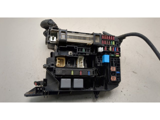 Блок предохранителей  Toyota Corolla E15 2006-2013      8274112110   