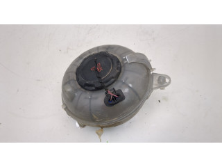 Бачок расширительный Volkswagen Tiguan 2016-2020 5QM121407C 2.0