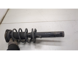 Стойка амортизатора Audi Q3 2011-2018 5N0413031AS, 5N0411105AJ