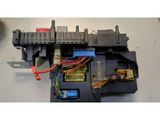 Блок предохранителей  Mercedes GLK X204 2008-2015      2045452069, 2045456832, 2044423600   