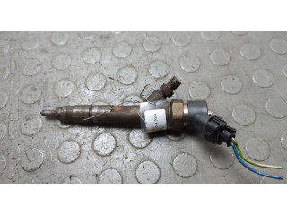 Форсунка топливная  Volvo S40 / V40 1995-2004    8602508     