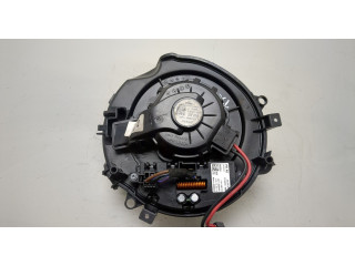 Моторчик печки Skoda Octavia (A7) 2013-2023