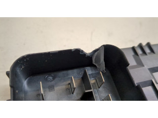 Блок предохранителей  Skoda Octavia (A5) 2004-2013         