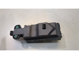 Блок предохранителей Jaguar XE 2015-