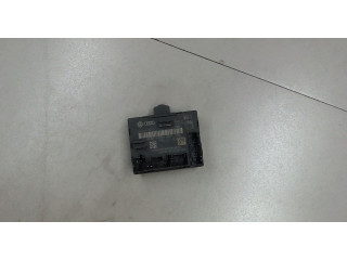 Блок комфорта  Audi A5 2011-2016      8t0959793f   