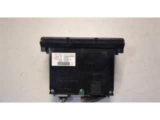 Дисплей бортового компьютера  Volvo S40 2004-        