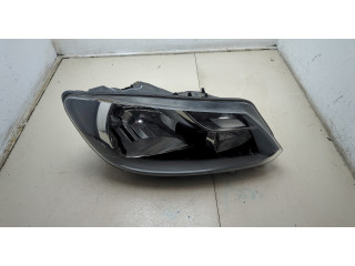 Фара передняя  Volkswagen Caddy 2004-2015 правая 