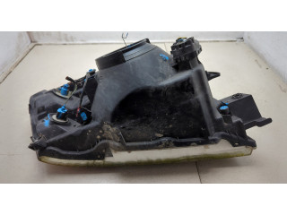 Фара передняя  Mitsubishi Pajero / Montero 2000-2006 левая 