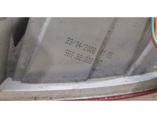 Задний фонарь