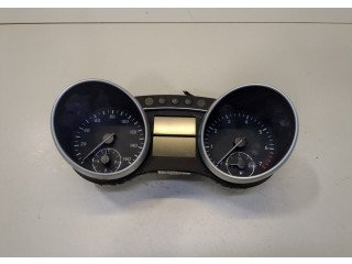 Панель приборов  Mercedes GL X164 2006-2012       A2C53240808, A1645408847     4.7  Бензин