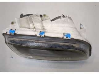 Фара передняя  Volvo S40 / V40 1995-2004 правая 