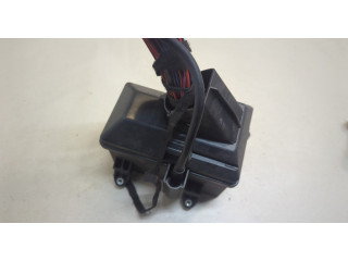 Блок предохранителей  Volkswagen Phaeton 2002-2010         