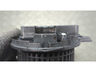 Моторчик печки GMC Acadia 2019-2025 84879262 84879262