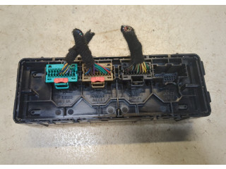 Блок комфорта GMC Terrain 2017- 84422046