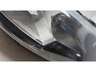 Фара передняя  Skoda Rapid 2012-2020 правая 