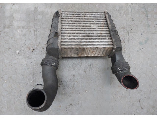Интеркулер  Volkswagen Passat 5 2000-2005       