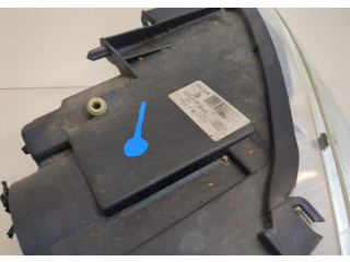 Фара передняя Peugeot 807 правая