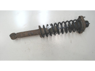 Стойка амортизатора Mitsubishi Carisma MR913122, M818685 1.6 бензин