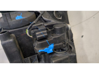 Фара передняя  Peugeot 2008 2019-2023 левая 