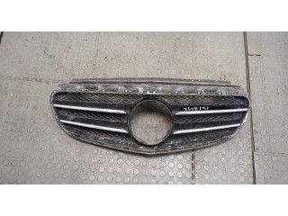 Решетка радиатора  Mercedes E W212 2013-2016          