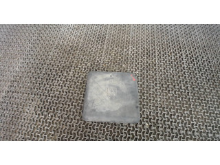 Крышка блока предохранителей Chevrolet Silverado 1998-2002 15168541 5.3