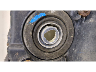 Фара передняя Mitsubishi Pajero 2006-2011 левая