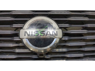 Решетка радиатора  Nissan Rogue 2020-2023          