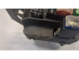 Блок предохранителей  Mitsubishi Space Star      MR301312    1.6