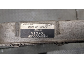 Интеркулер  Toyota Avensis 3 2009-2015 2.2      