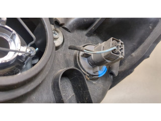 Фара передняя Mazda 3 (BK) 2003-2009 правая