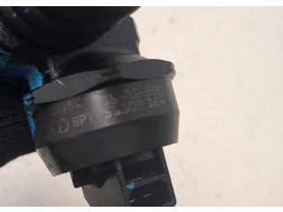 Форсунка топливная Volkswagen Caddy 2004-2015 038130073BN, 038130079TX